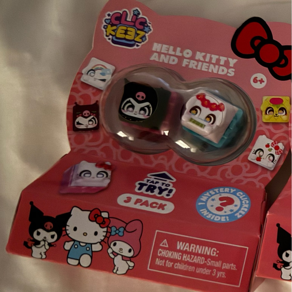 Hello kitty clickeez new in box